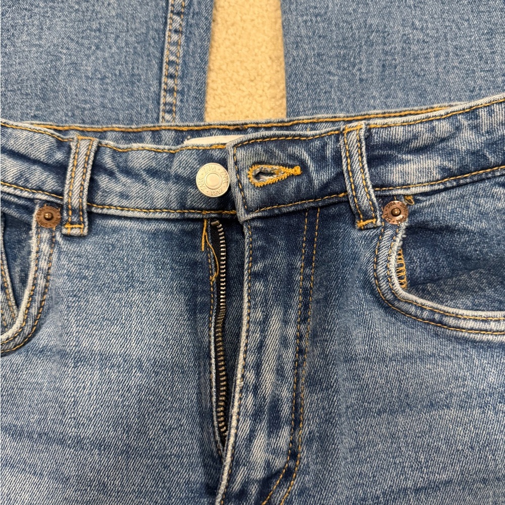 Zara mid-rise Flare Cropped Jeans - Picture 8 of 8